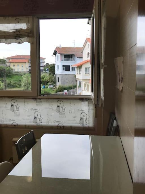 Apartamento Lekeitio, Garaje Y Wifi Bagian luar foto