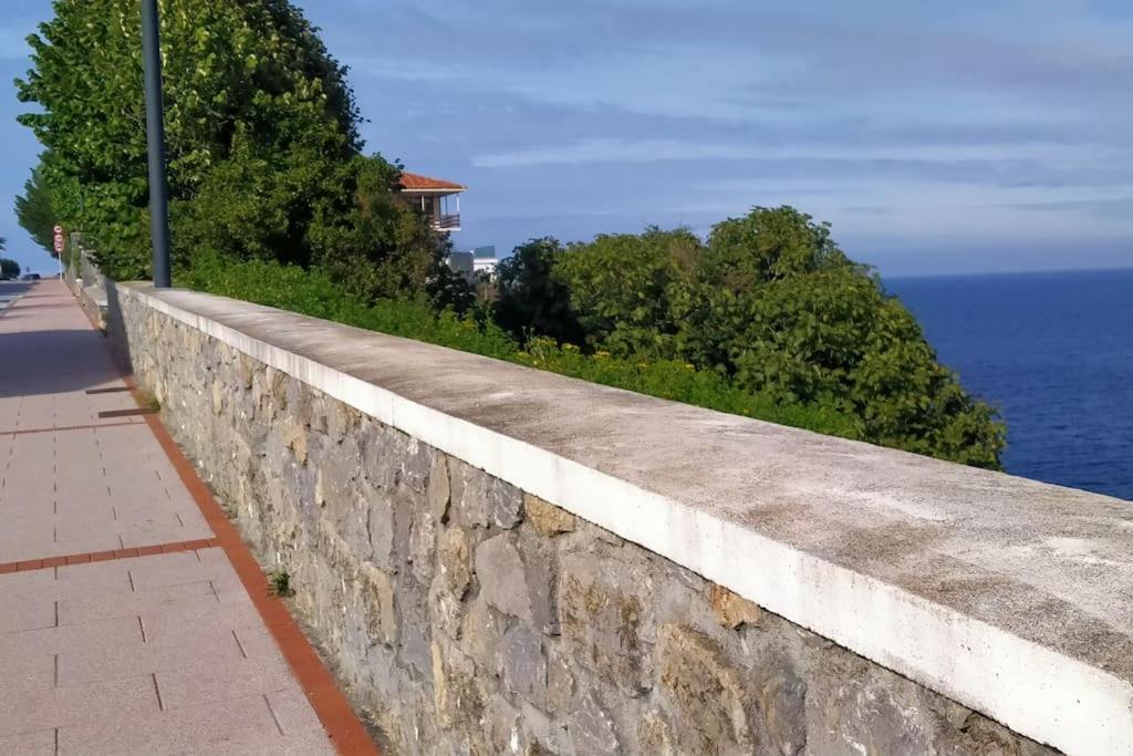 Apartamento Lekeitio, Garaje Y Wifi Bagian luar foto